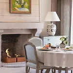 Santa Marina & Hotell 5*