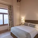 Santa Marina & Arachova