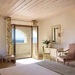 Santa Marina & Hotell