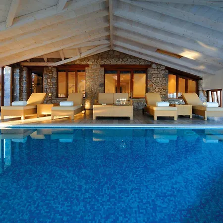 Hotel Santa Marina & Arachova