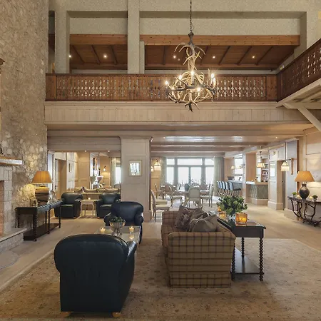 Santa Marina & Αράχωβα