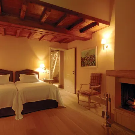 Santa Marina & Ξενοδοχείο 5*