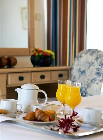 Ξενοδοχείο Santa Marina & 5*