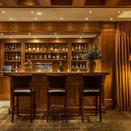 Ξενοδοχείο Santa Marina & 5*