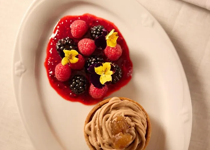 Santa Marina & Ξενοδοχείο Αράχωβα