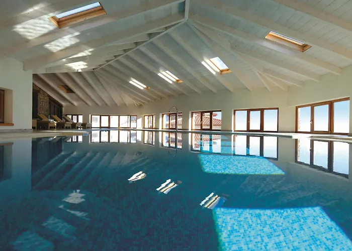 Santa Marina & Hotel Arachova