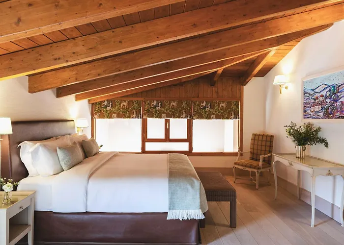 Santa Marina & Arachova