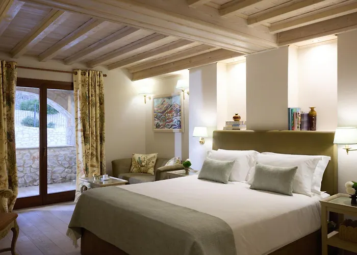 Santa Marina & Hotel 5*