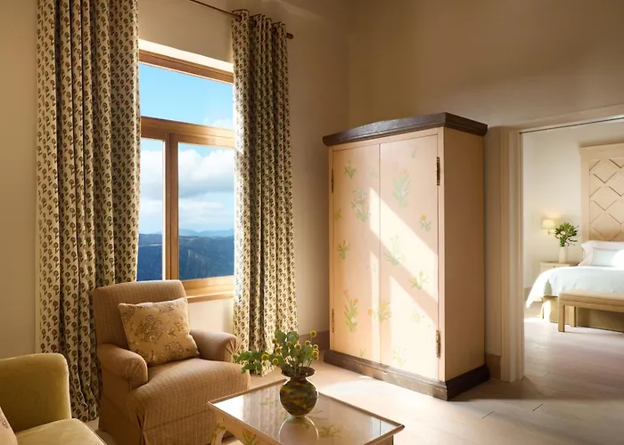 Santa Marina & Hotel