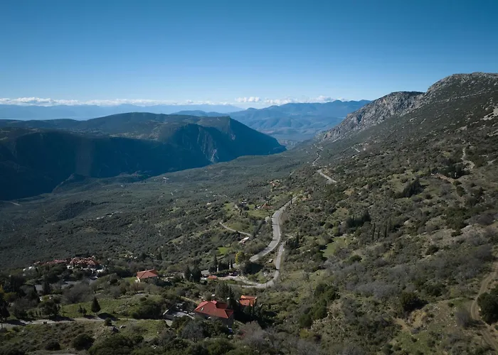 Santa Marina & Ξενοδοχείο