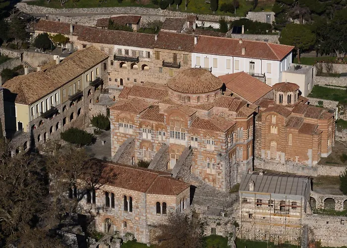 Santa Marina & Hotel