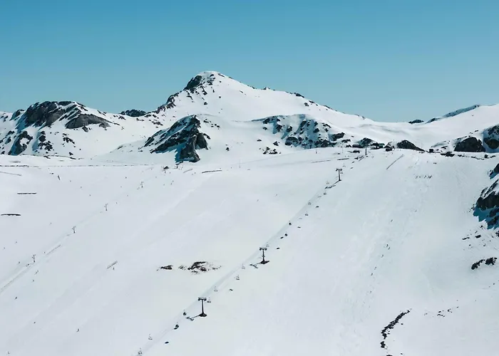 Santa Marina & Ξενοδοχείο 5*