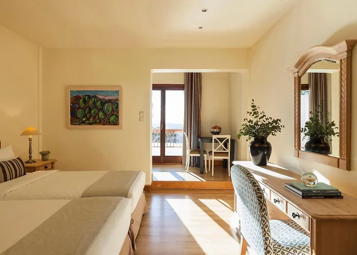 Santa Marina & Hotel Arachova