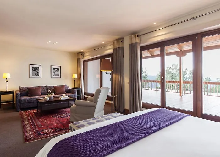 Santa Marina & Ξενοδοχείο